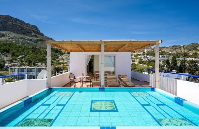 Stegna Sunrise Suite Sleeps 4 Pool