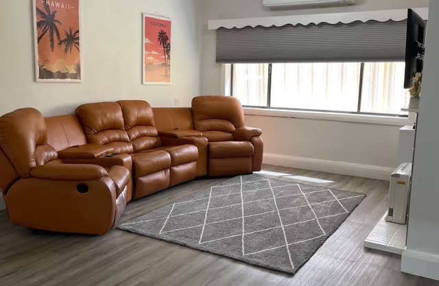 StevieNic’s Dig’s