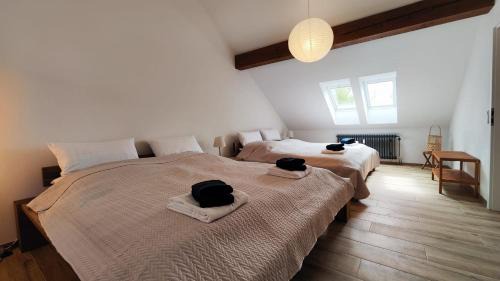 Stilvolle zwei Etagenwohnung, Parkplatz