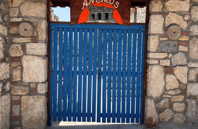 Stone Studio House in Oren - Milas