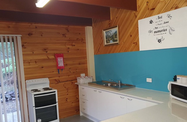 Stowport 3 Bedroom Cottage