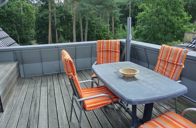 Strandnah und Ruhig Gelegen, 2-zimmer-ferienwohnung 2 Personen mit Großer Dachte