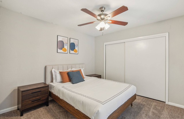 Stratton 2415-A I Spacious 2 Bed 1.5 Bath