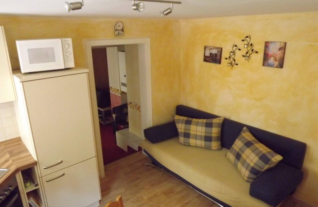 Studio '4' with Shared Terrace