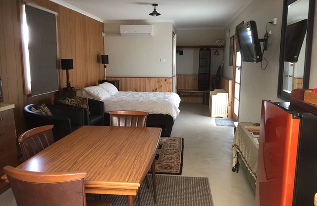 Studio 8 B & B - Perfect central location