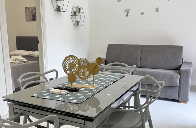 Studio apartment 2 with 4 beds, Afragola (na)