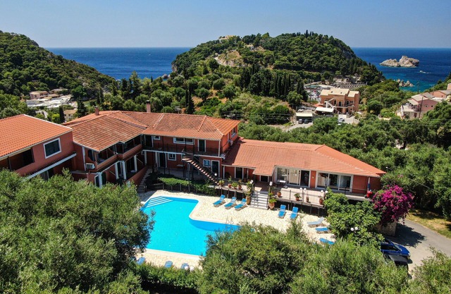 Studio apartment "Arianna Studio 9" with sea view, communal pool & WLAN