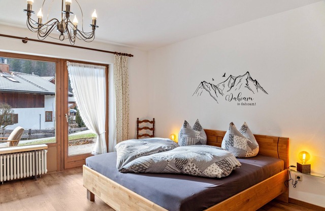 Studio Apartment 'Aschaubichl - Wohnung Silberdistel' with Mountain View, Private Terrace and Wi-Fi
