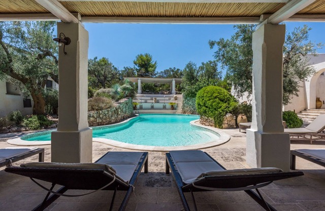 Studio Apartment “Tia Maria Country Inn - Monolocale 105” with Pool, Terrace & Garden