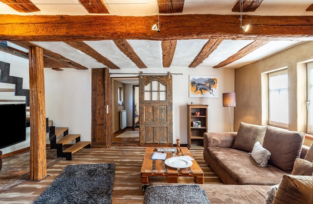 Studio Apartment with Balcony & Wi-Fi