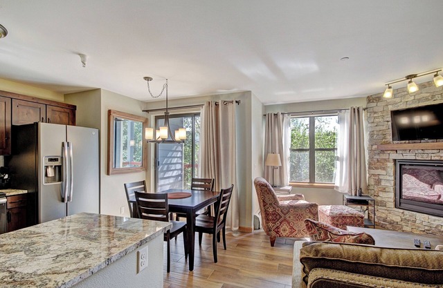 Studio Condo just Steps from Downtown Breckenridge- Sleeps 4 by RedAwning