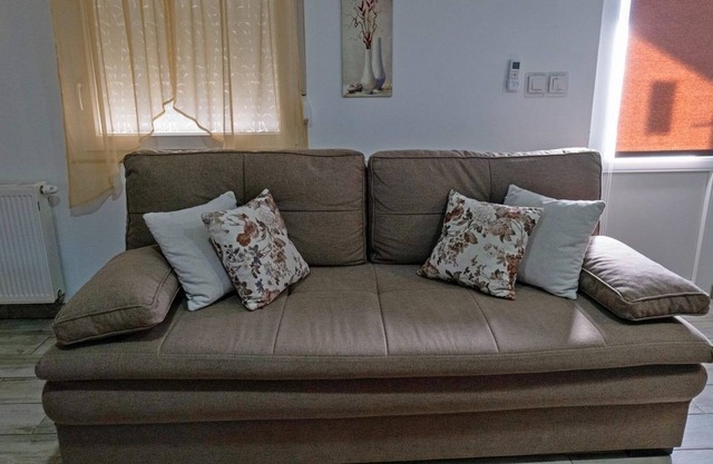 Studio flat with balcony Garešnica, Bjelovarska (AS-20695-b)