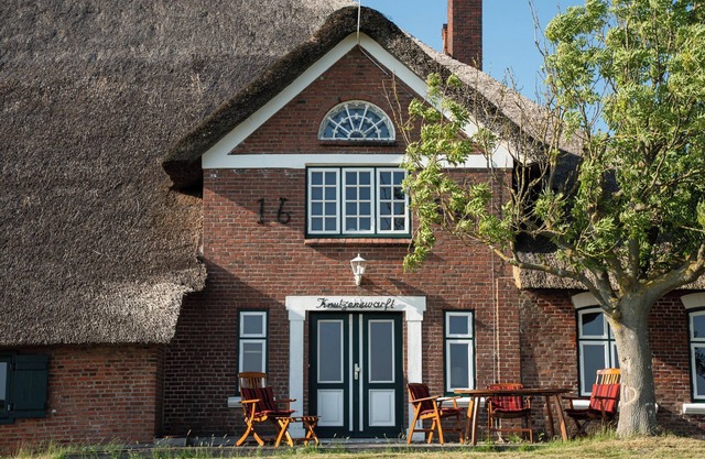 Studio 'Möwe' with Shared Terrace and Shared Garden