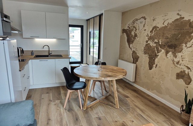 Studio Neuf Proche Centre Ville