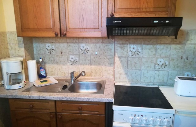 Studio OM2 = Angela - Haus OM für 1-16 Personen, 23km bis Ffm-nord