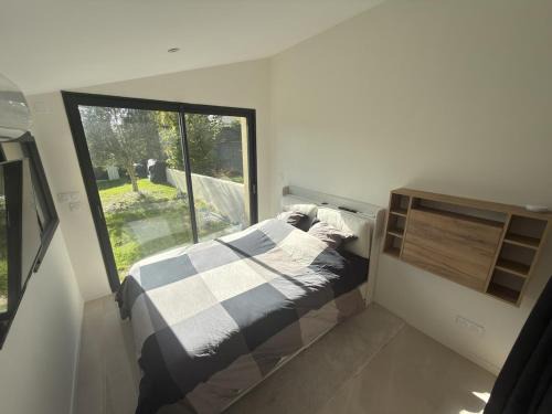 Studio privé avec entrée indépendante - pas cuisine