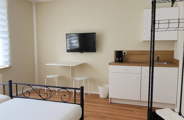 Studio-Standard-Private Bathroom