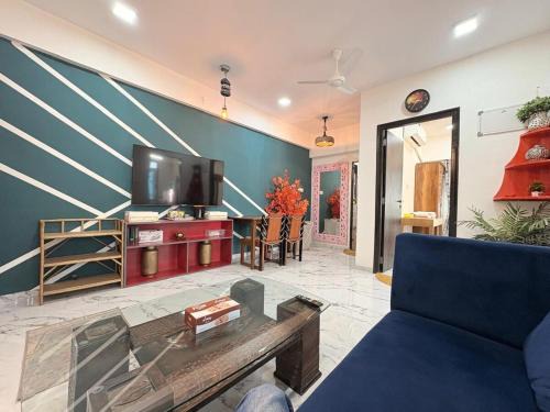 Stunning 1BHK with view city view, Bandra west 601