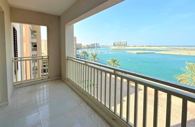 Stunning Apartment with Lagoon view in RACK