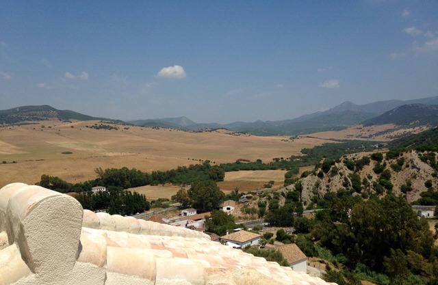 Stunning views, modern facilities