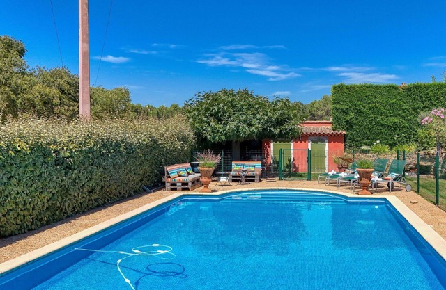 Stunning private villa for 8 people with WIFI, private pool, A/C, TV and terrace