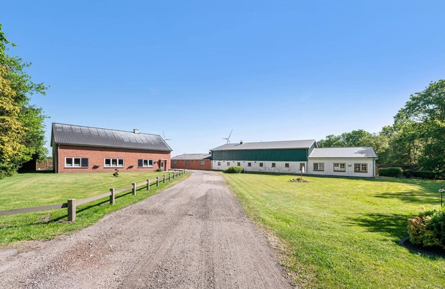 Stunning home in Achtrup with WiFi