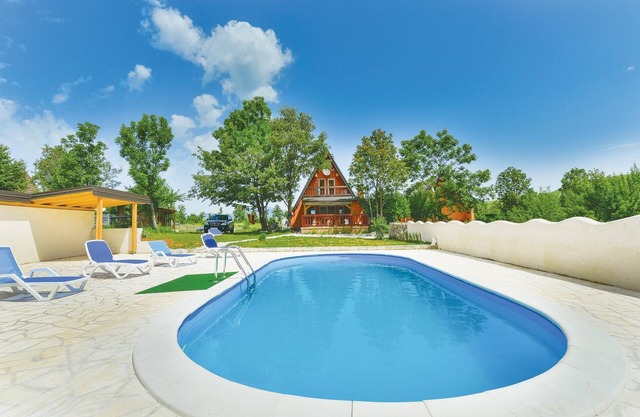 Stunning home in Gospic