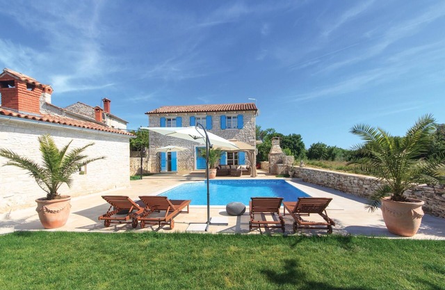 Stunning home in Hrboki