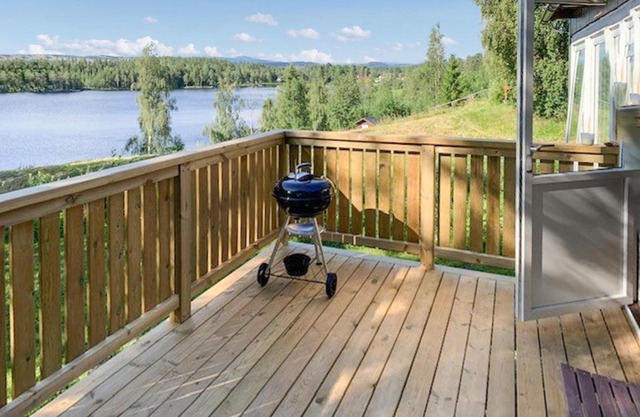 Stunning Home In Rötviken With Kitchen