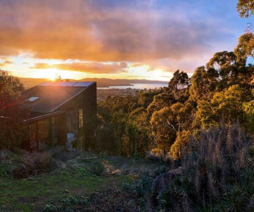 Stunning home with Breathtaking Views