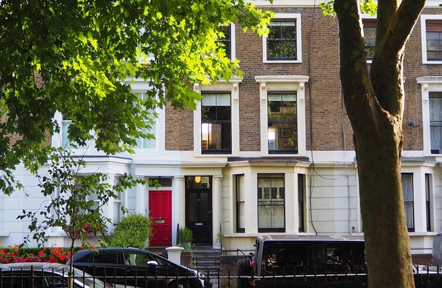 Stunning house overlooking local park