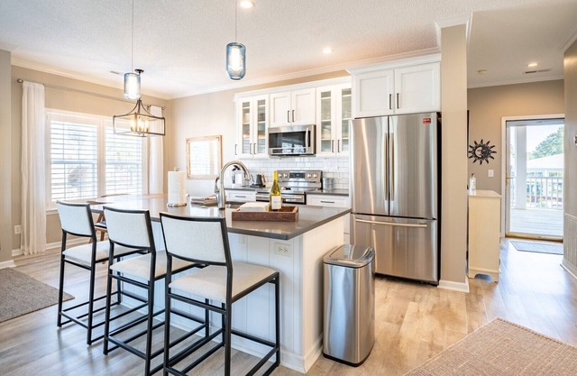 Stunning Magnolia Greens Golf Resort Condo