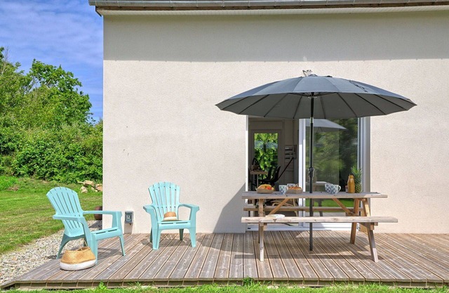 Stunning private villa for 4 guests with TV and terrace