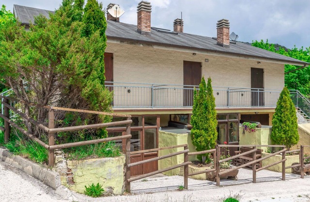 Stunning private villa for 8 people with WIFI, TV, balcony, pets allowed and panoramic view