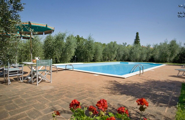 Stunning private villa for 8 guests with private pool, WIFI, TV and patio