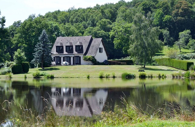 Stunning private villa for 8 people with WIFI, A/C, TV, terrace and pets allowed