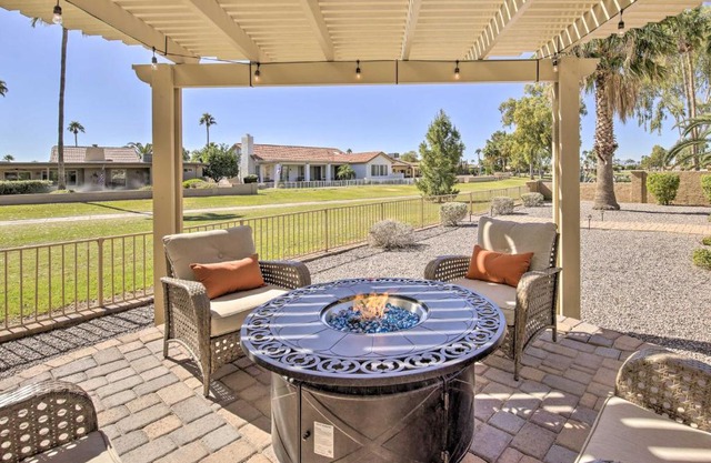 Stunning Sun Lakes Retreat Less Than 1 Mi to Golfing!