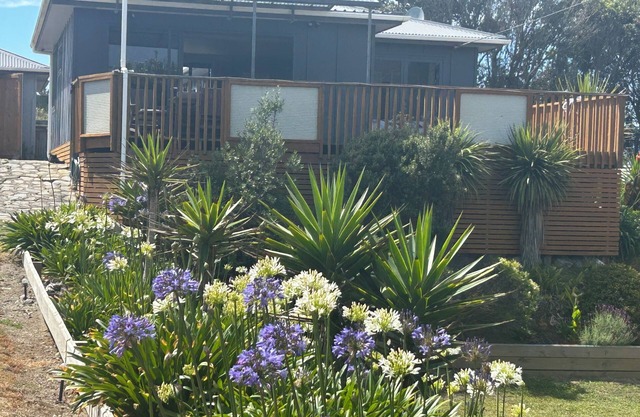 Stunning, sunny and renovated beach house with 2 spacious decks