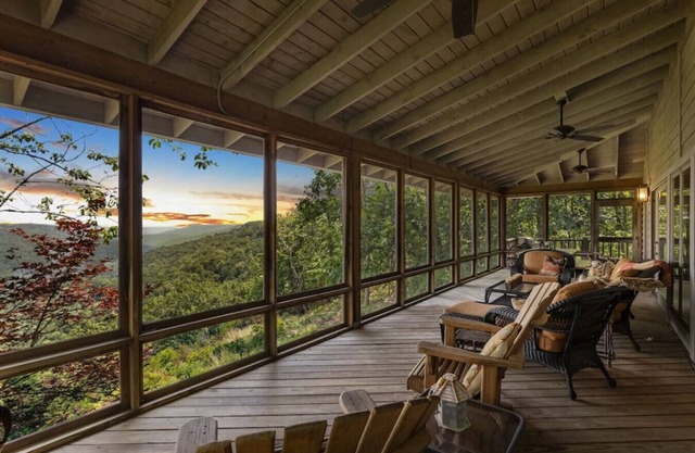 Stunning Views, Clifftops Estate