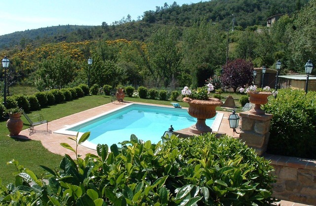 Stunning villa for 6 people with WIFI, pool, TV and panoramic view