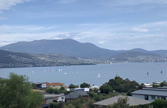 Stunning water view home in Hobart