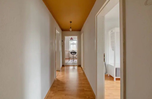 Stylisches 2R Apartment | Großer Garten | Parken