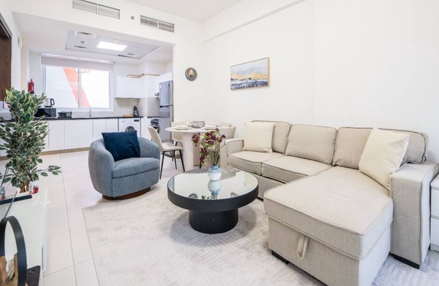 Stylish 1-Bedroom Apartment at Binghatti Gateway, Al Jaddaf – Prime Location