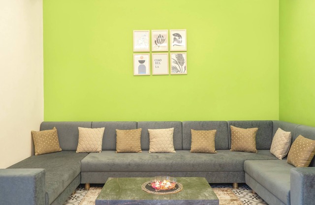 Stylish 2‑Bedroom Holiday Home Across Jaipur’s – Free Wi‑Fi, Kitchen & Parking