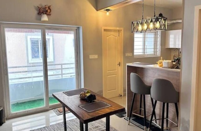 Stylish 2 BHK Apartment - Walk to the Beach Near Boat House – ECR Bliss