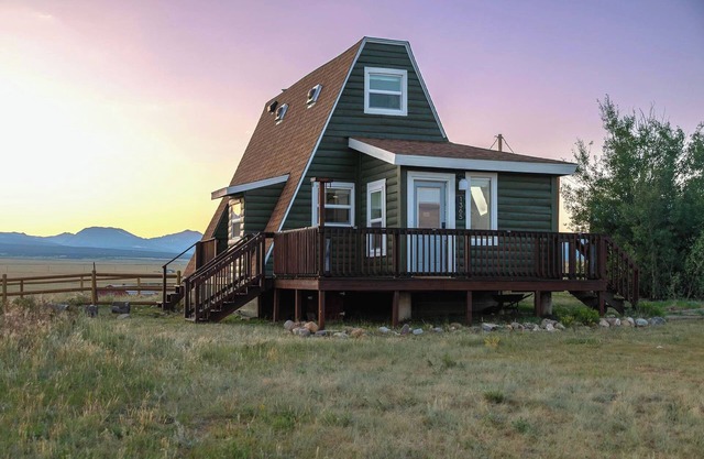 Stylish A-Frame Escape! Rare Fall Avails, Dogs OK, Mountain Views, Stargazing!