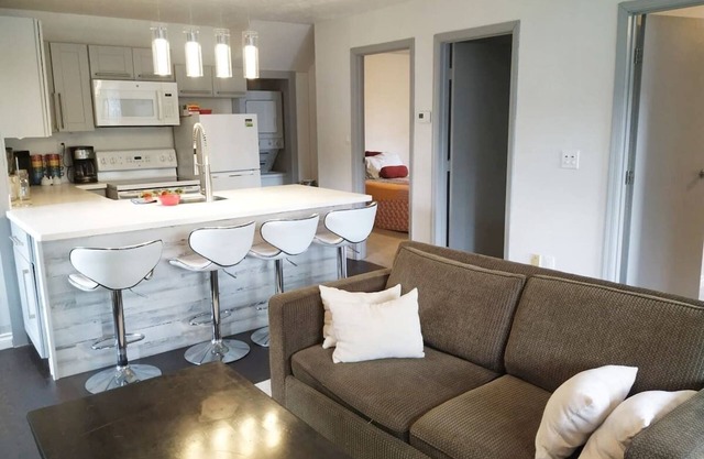 Stylish and cozy with view to the mountains!