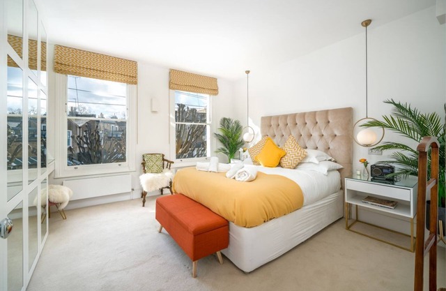 Stylish apartment with two beds in Shepherd’s Bush