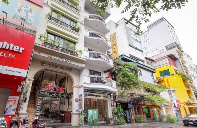 Stylish Deluxe Stay | Prime Hanoi Location