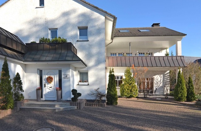 Stylish flat in Madfeld with private terrace